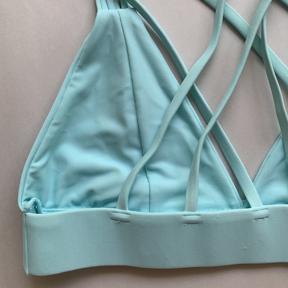 NWT Kulani Kinis Triangle Bikini Top 127 Tri Cross Back Skye Blue Size Small - Picture 4 of 11
